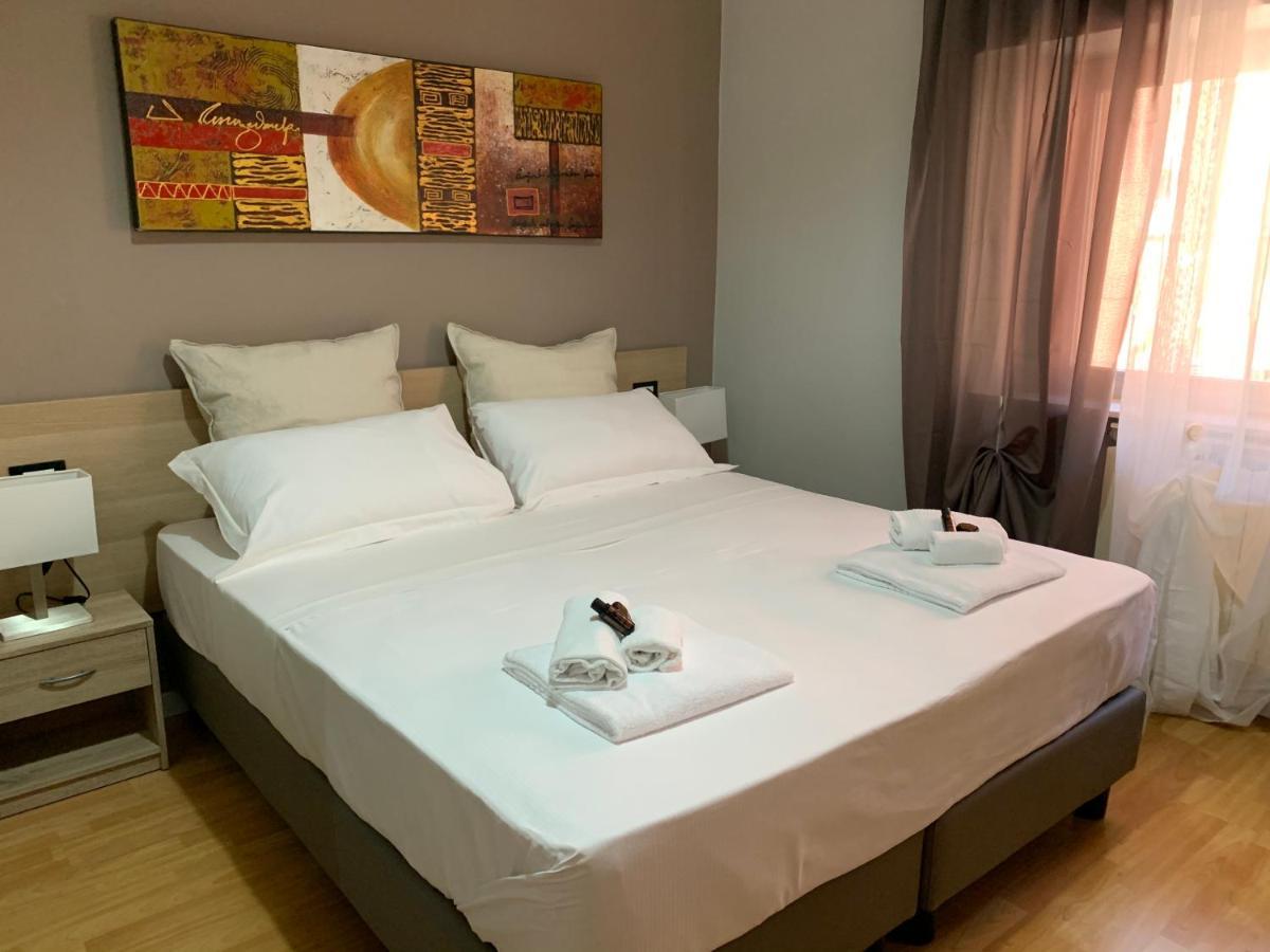 Domus Fieschi Rooms Генуа Екстериор снимка