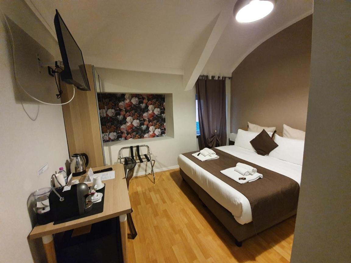 Domus Fieschi Rooms Генуа Екстериор снимка