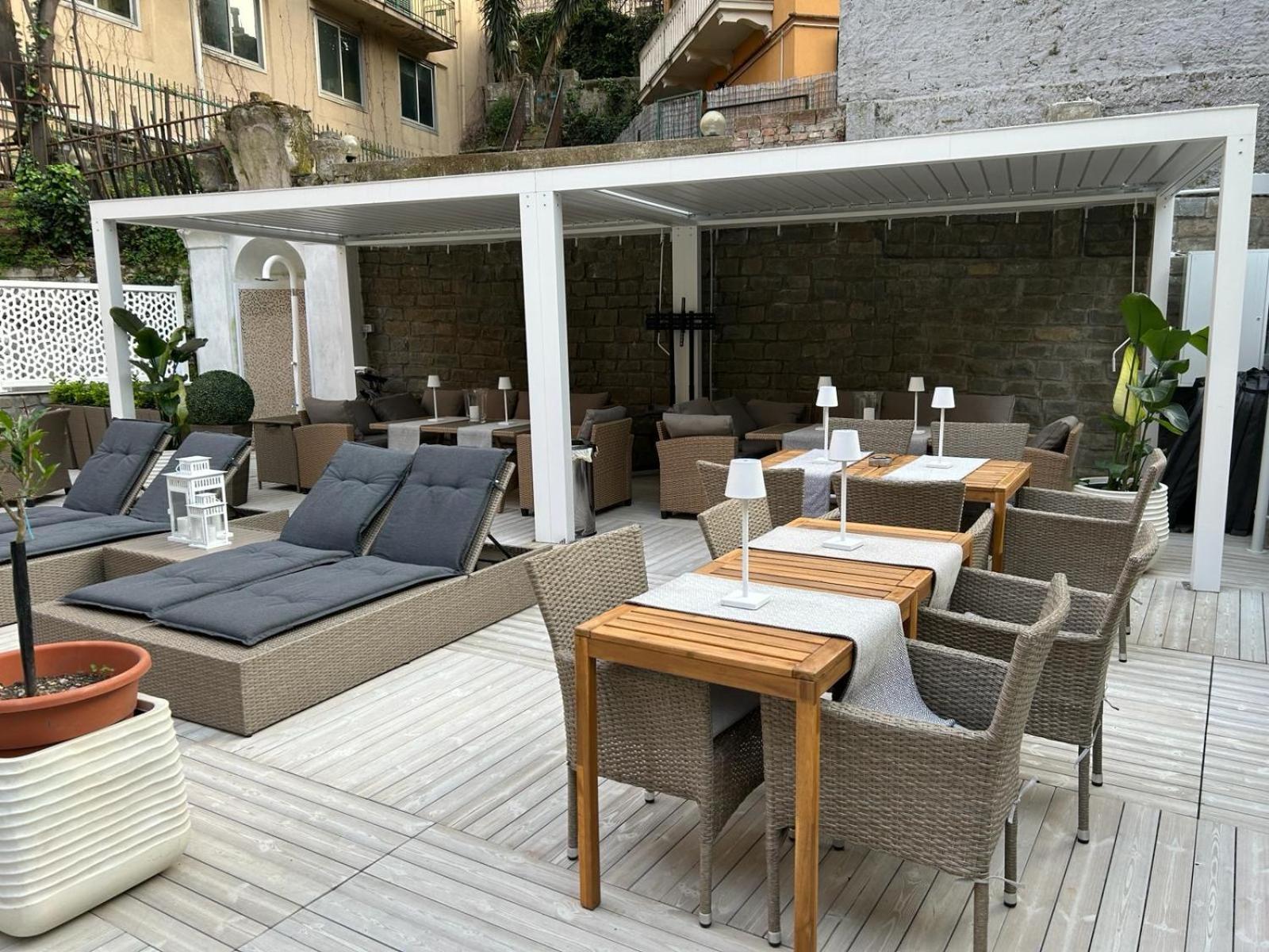 Domus Fieschi Rooms Генуа Екстериор снимка
